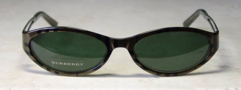 BURBERRY 8396 0CH4