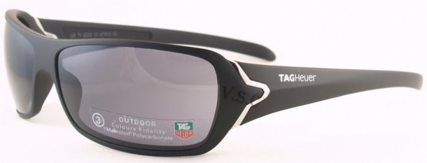 TAG HEUER  